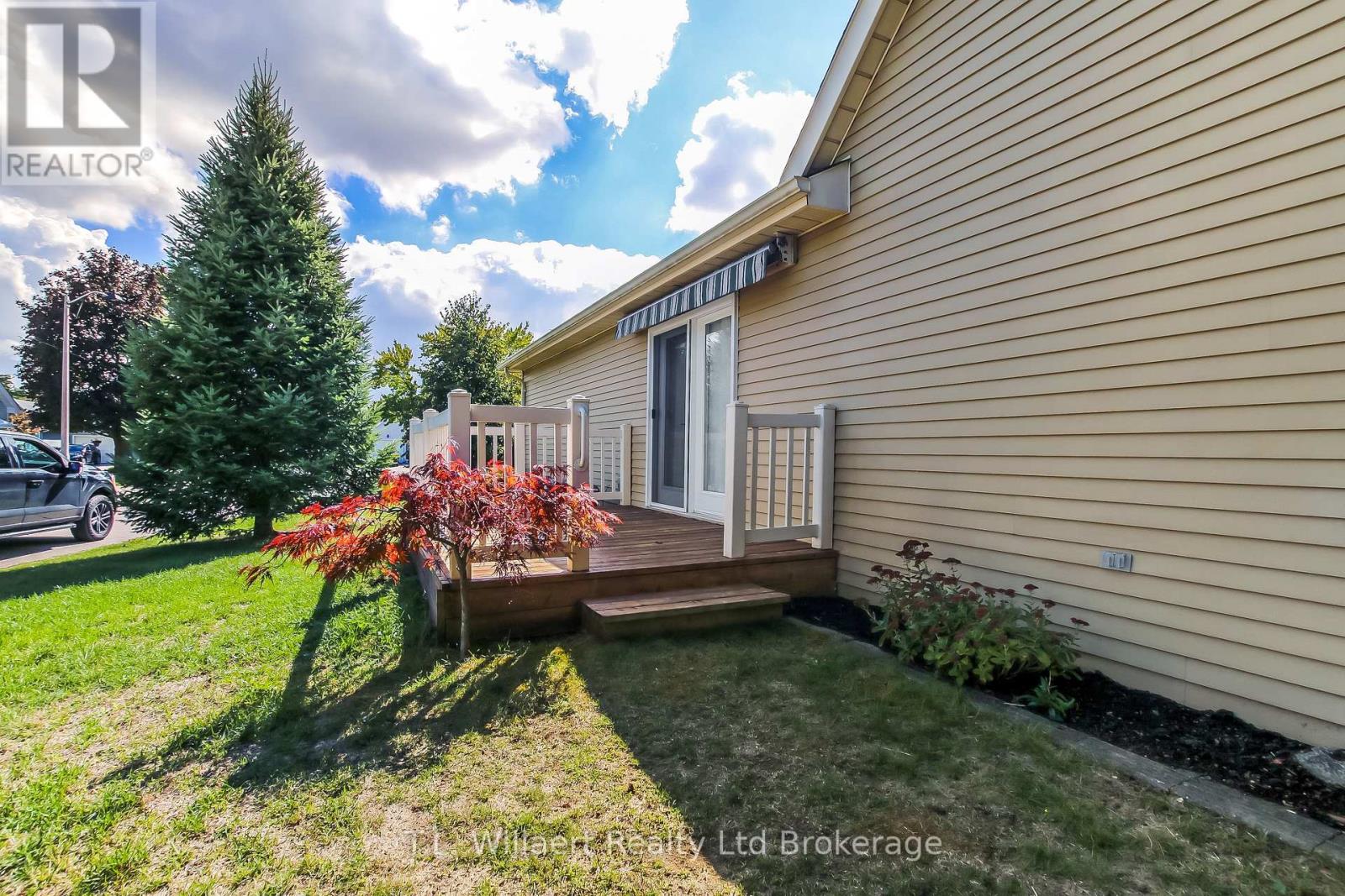 62 Edwin Crescent, Tillsonburg, Ontario  N4G 5H6 - Photo 25 - X12437621