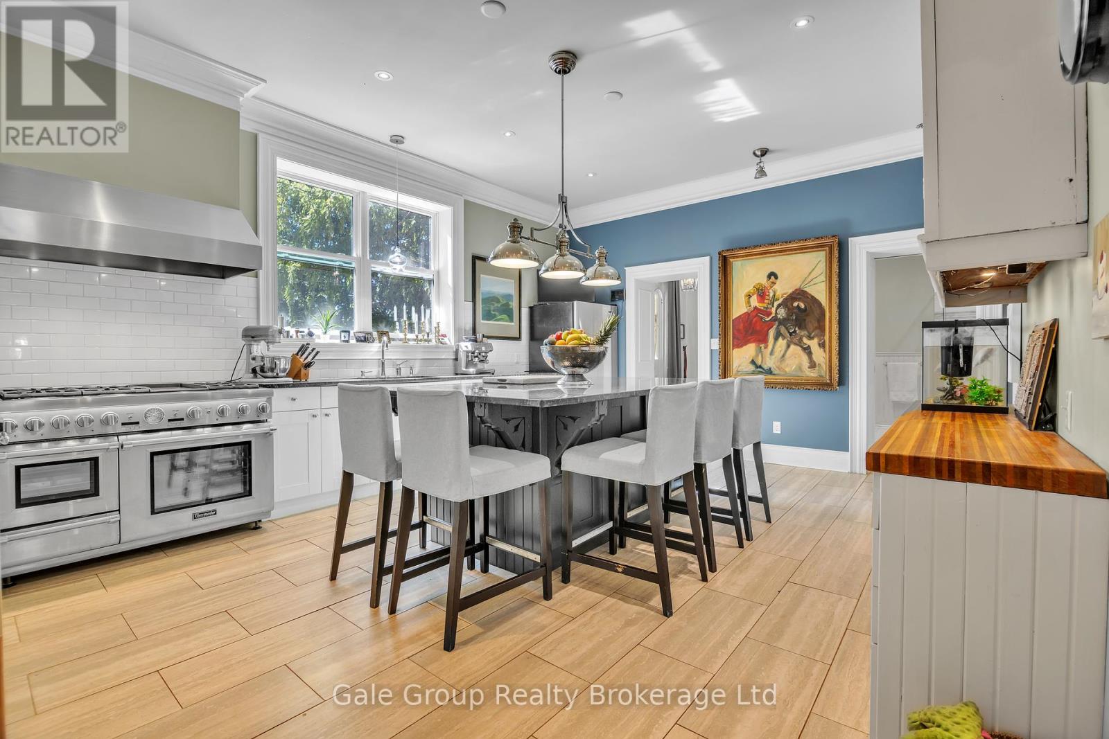 105 Vansittart Avenue, Woodstock (Woodstock - North), Ontario  N4S 6E5 - Photo 17 - X12442097