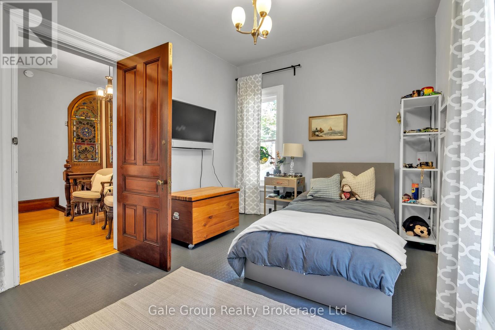 105 Vansittart Avenue, Woodstock (Woodstock - North), Ontario  N4S 6E5 - Photo 31 - X12442097