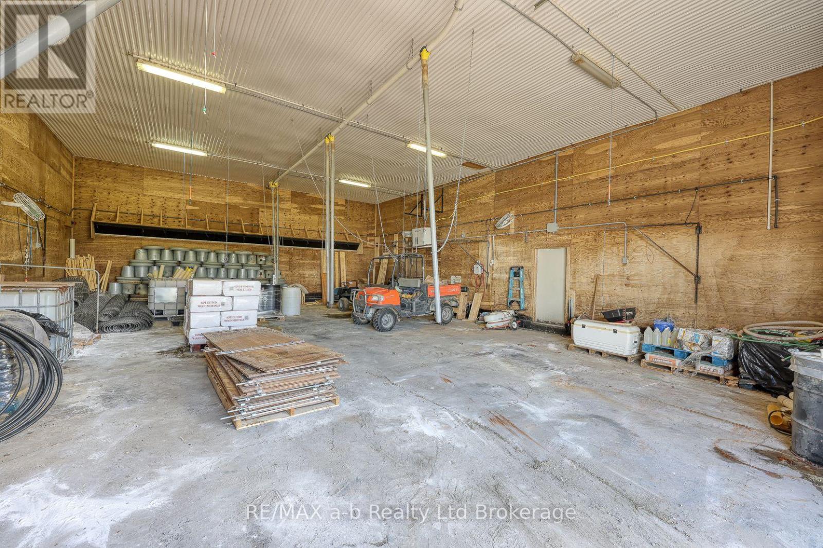 936549 Blenheim Road, Blandford-Blenheim (Bright), Ontario  N0J 1B0 - Photo 21 - X12442206