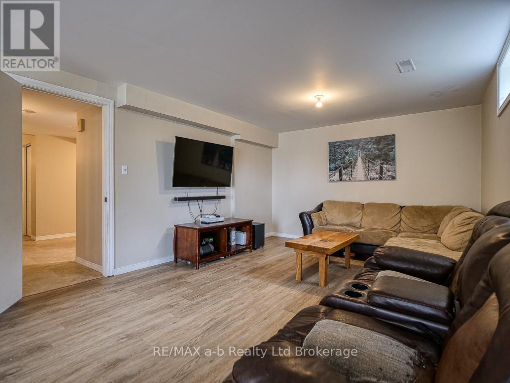 936549 Blenheim Road, Blandford-Blenheim (Bright), Ontario  N0J 1B0 - Photo 29 - X12442206