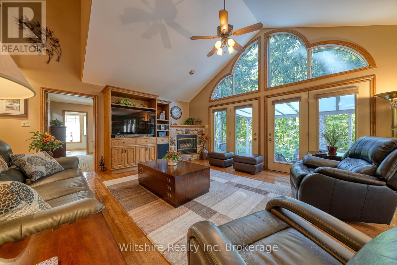 5 Whispering Pine Lane, Tillsonburg, Ontario  N4G 5V4 - Photo 10 - X12443081