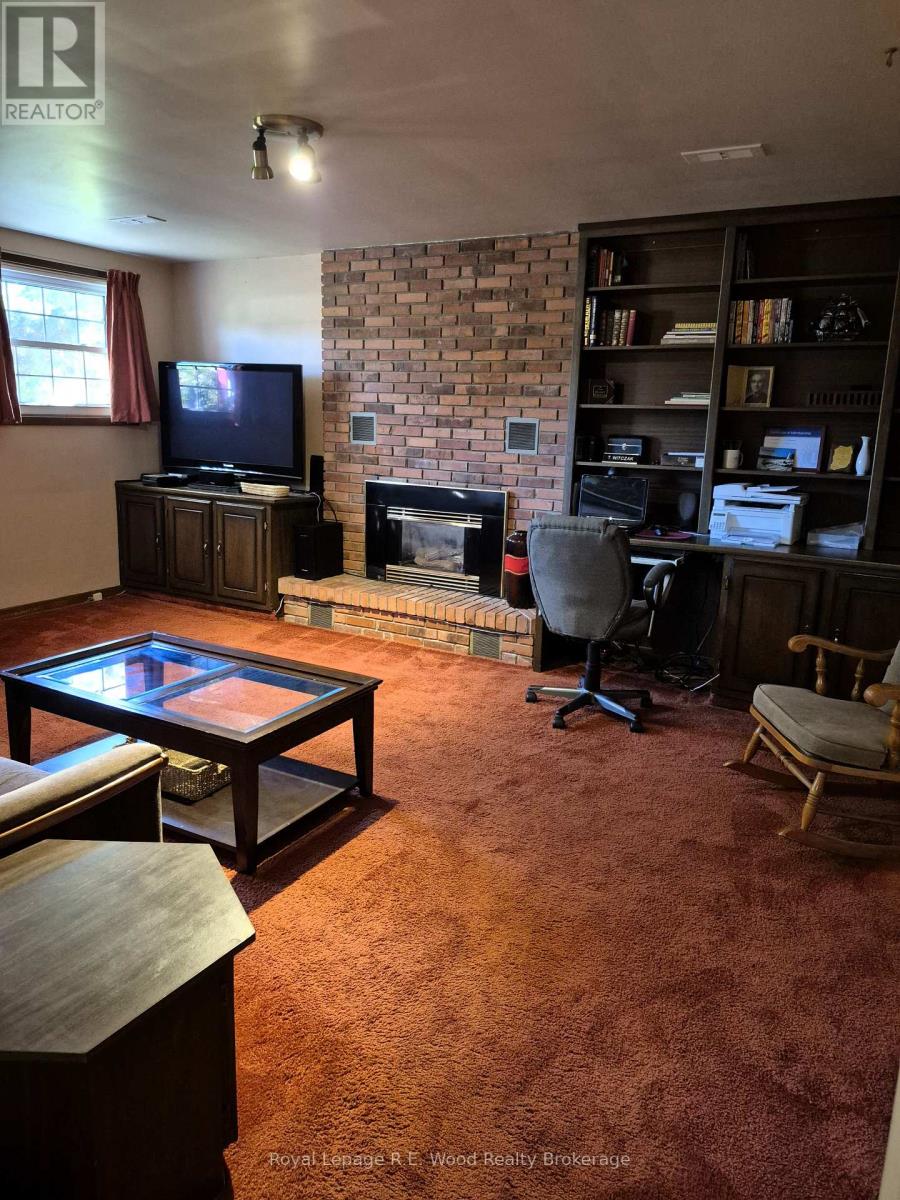 15 Trottier Drive, Tillsonburg, Ontario  N4G 4P6 - Photo 18 - X12447445