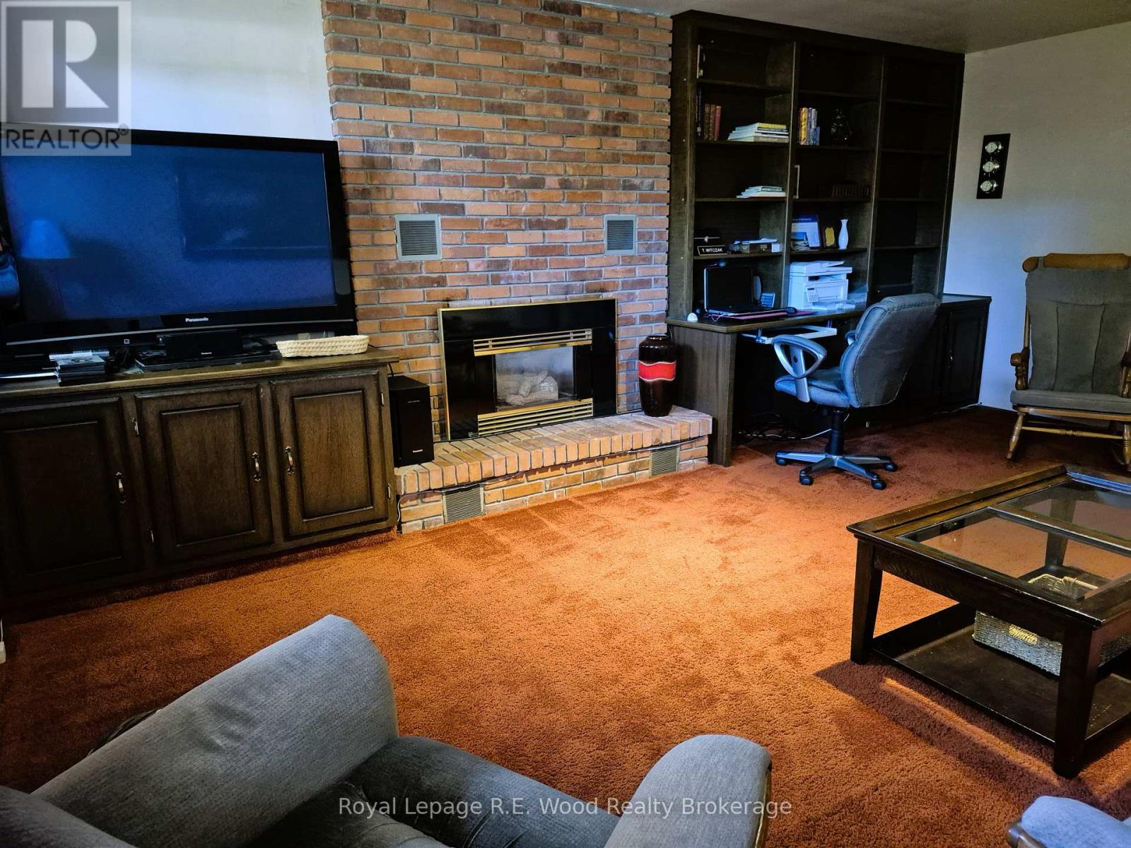 15 Trottier Drive, Tillsonburg, Ontario  N4G 4P6 - Photo 19 - X12447445