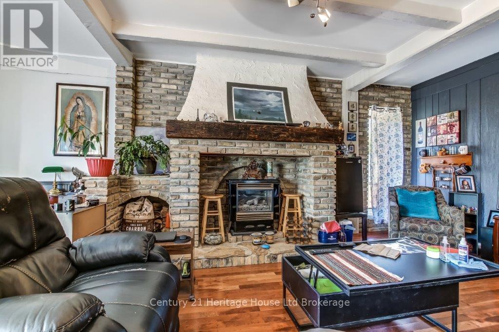 285 Highway 3, Norfolk, Ontario  N4G 4G7 - Photo 20 - X12449811