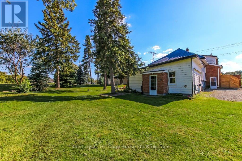 285 Highway 3, Norfolk, Ontario  N4G 4G7 - Photo 32 - X12449811