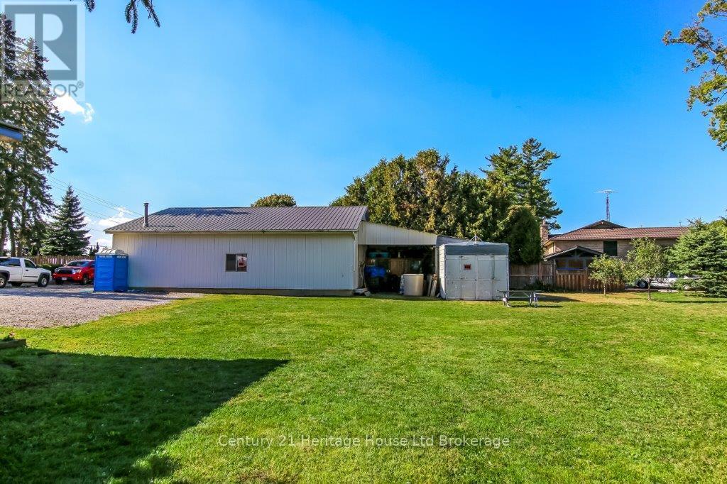 285 Highway 3, Norfolk, Ontario  N4G 4G7 - Photo 35 - X12449811