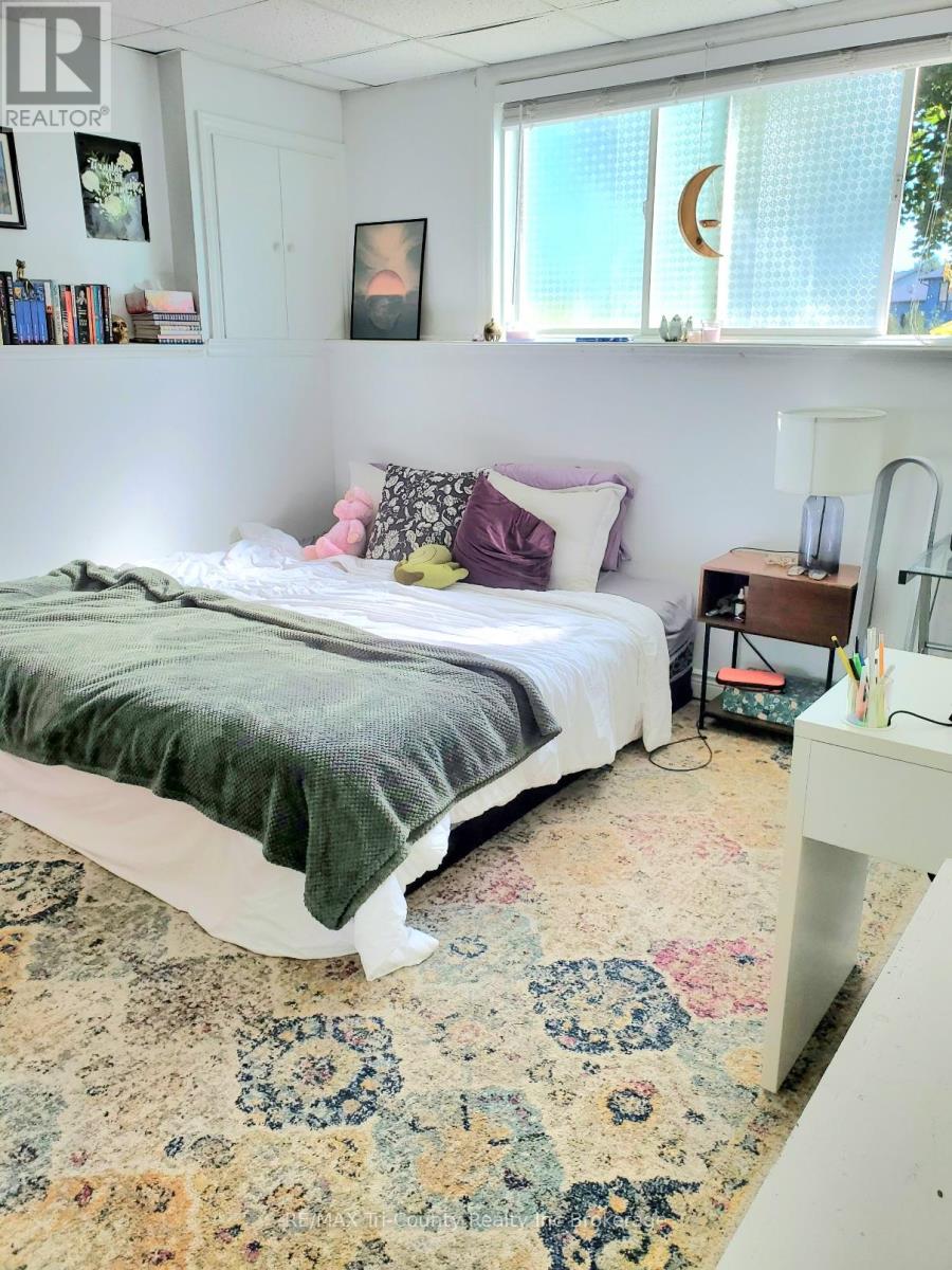 5 Rosemarie Boulevard, Norfolk (Wyecombe), Ontario  N4B 2W4 - Photo 17 - X12449979