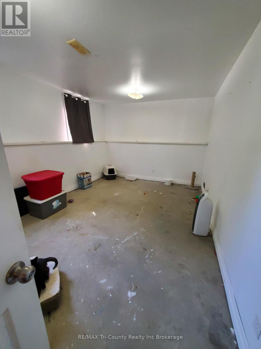 5 Rosemarie Boulevard, Norfolk (Wyecombe), Ontario  N4B 2W4 - Photo 22 - X12449979