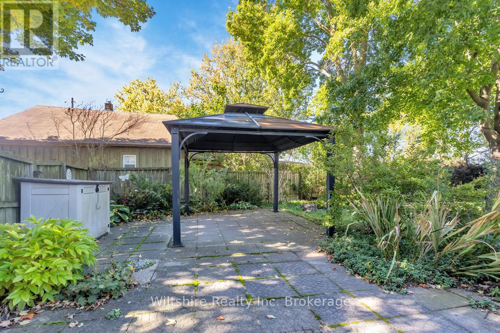 22 Adams Street, Norfolk (Courtland), Ontario  N0J 1E0 - Photo 19 - X12460664