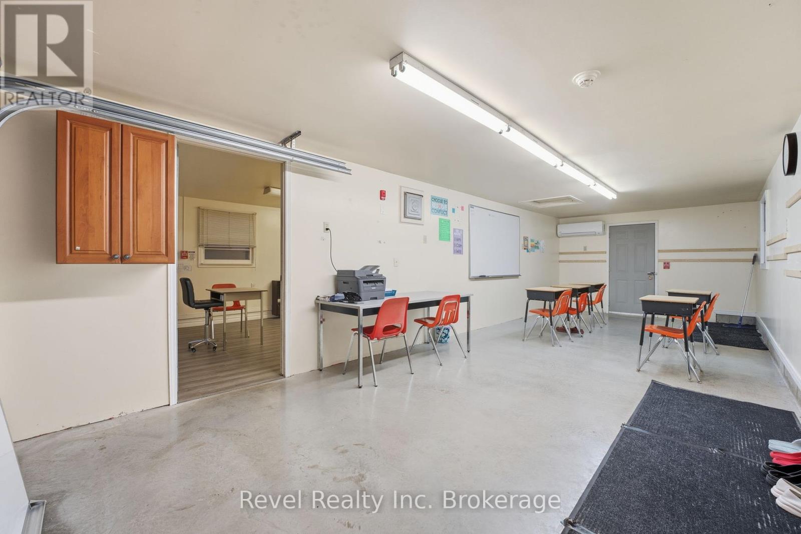 87 Blandford Street, East Zorra-Tavistock (Innerkip), Ontario  N0J 1M0 - Photo 42 - X12462863