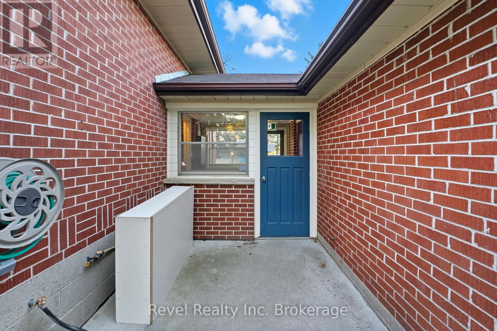 87 Blandford Street, East Zorra-Tavistock (Innerkip), Ontario  N0J 1M0 - Photo 11 - X12462868