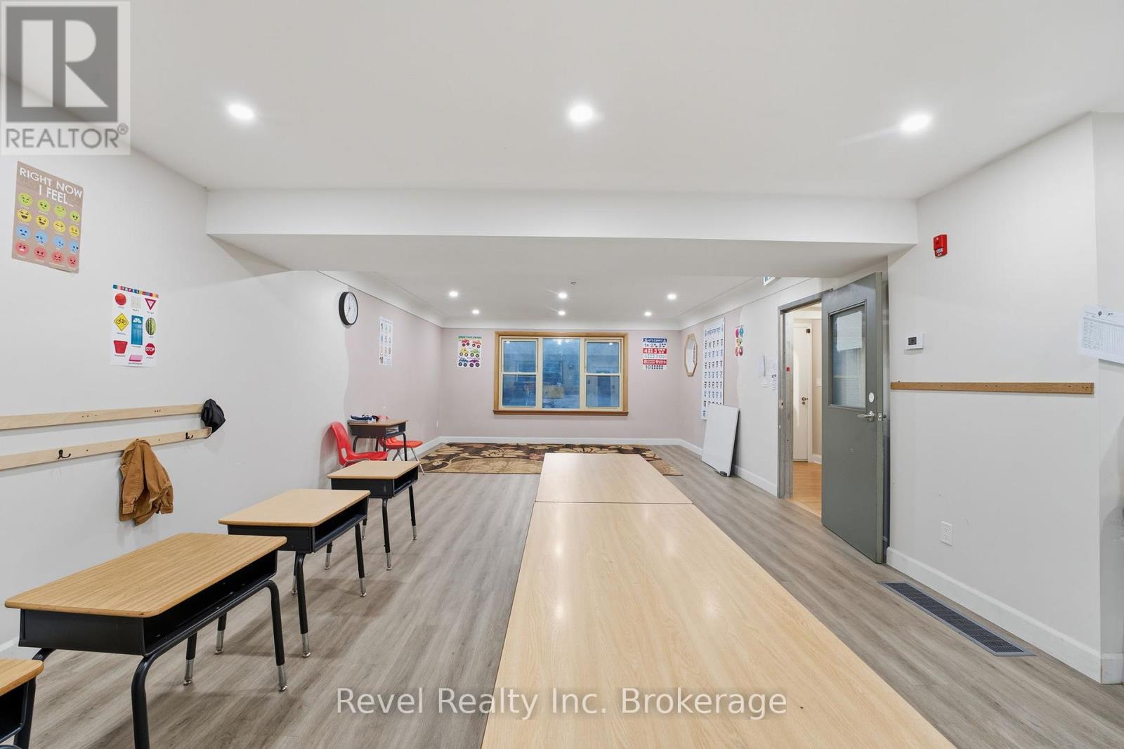 87 Blandford Street, East Zorra-Tavistock (Innerkip), Ontario  N0J 1M0 - Photo 21 - X12462868