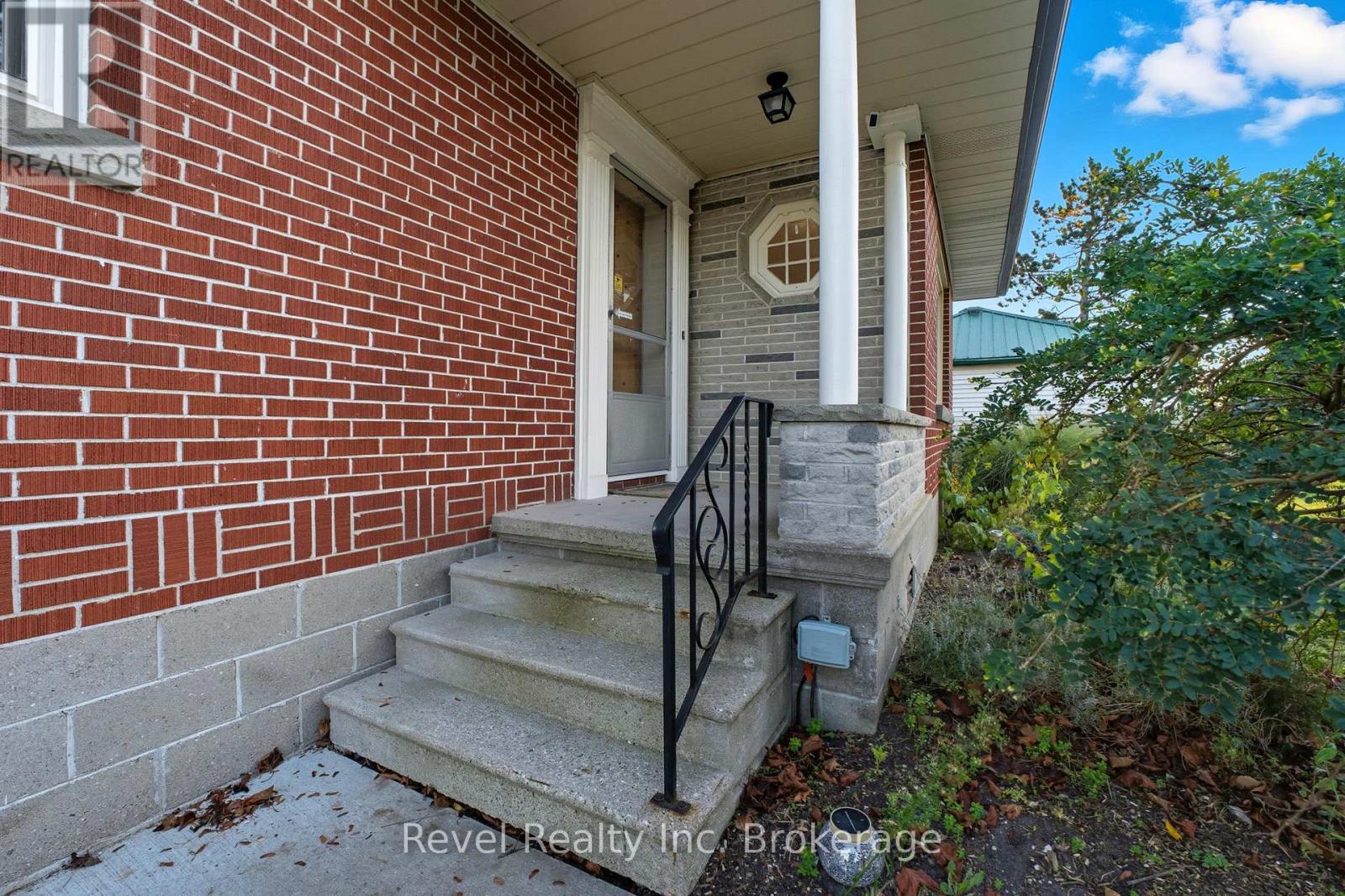 87 Blandford Street, East Zorra-Tavistock (Innerkip), Ontario  N0J 1M0 - Photo 7 - X12462868