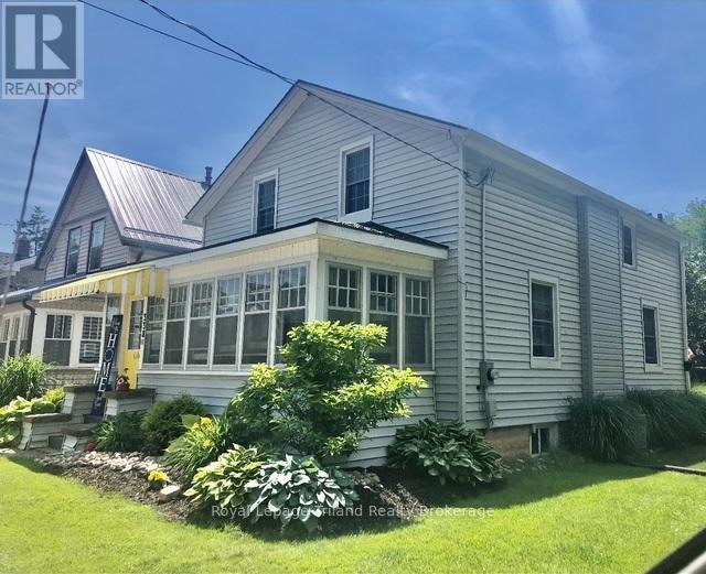338 Smith Street, Central Elgin (Port Stanley), Ontario  N5L 1C6 - Photo 3 - X12466164