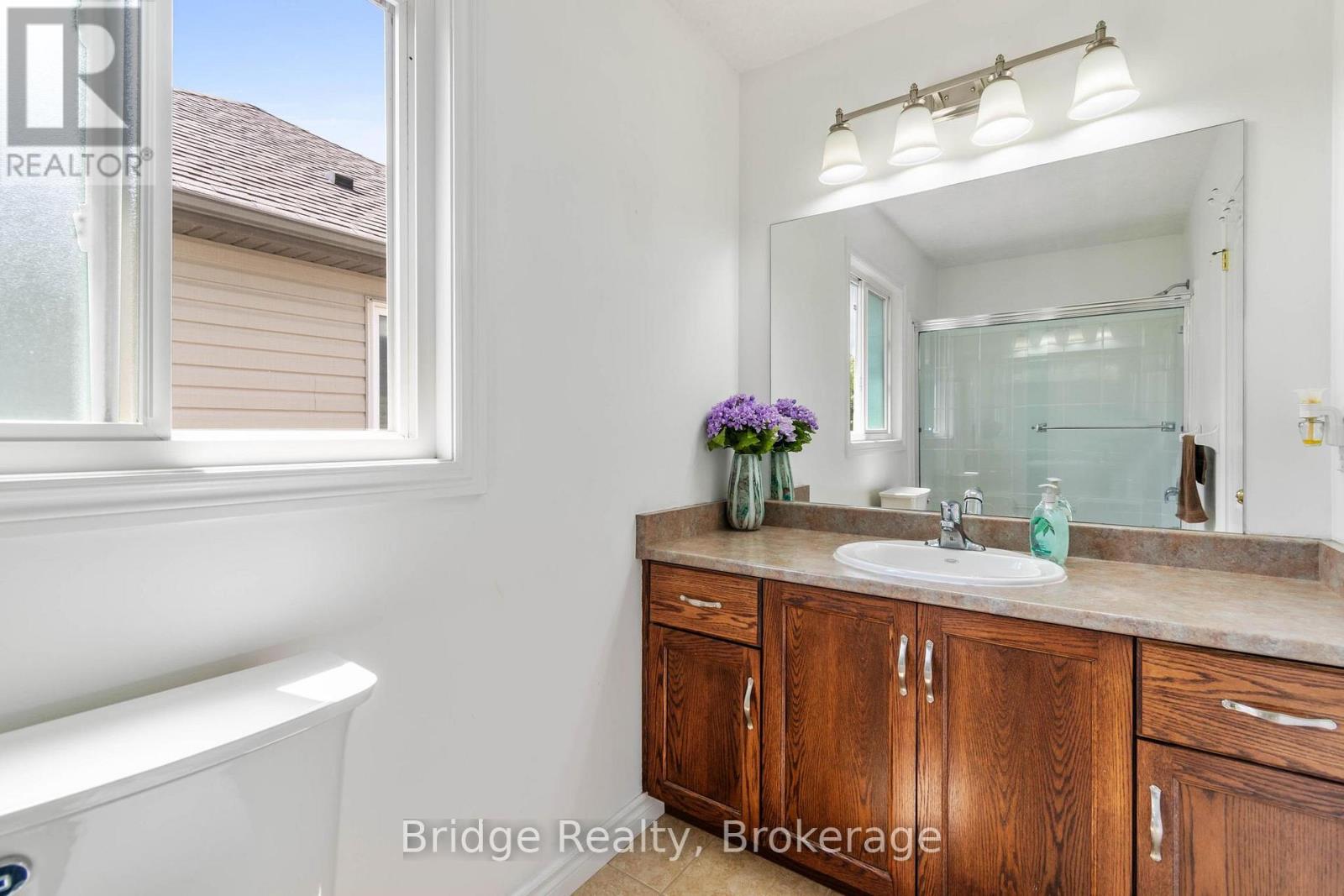 451 Fairway Road, Woodstock (Woodstock - North), Ontario  N4T 0E1 - Photo 18 - X12467295