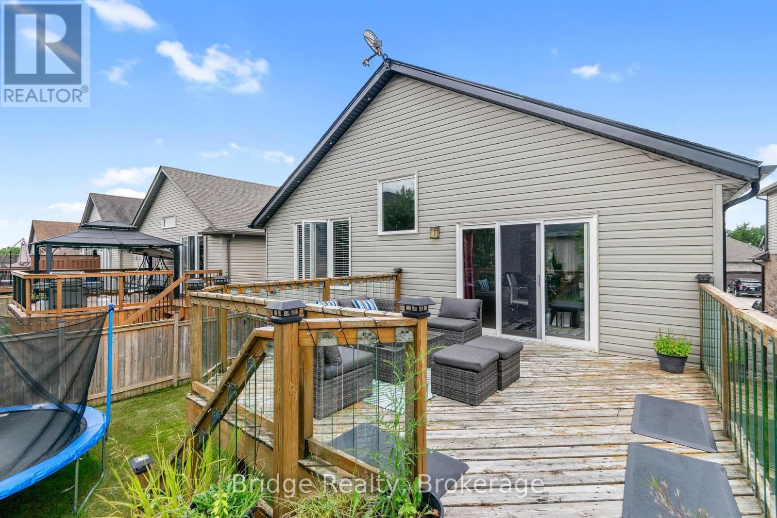 451 Fairway Road, Woodstock (Woodstock - North), Ontario  N4T 0E1 - Photo 29 - X12467295