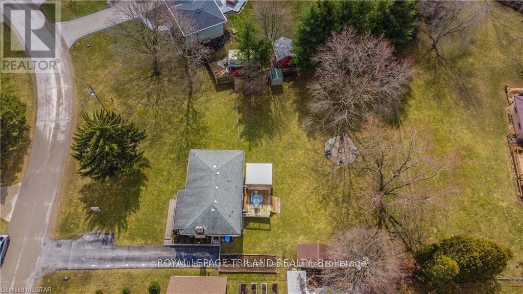 104 Simcoe Crescent, Middlesex Centre (Komoka), Ontario  N0L 1R0 - Photo 13 - X12470435