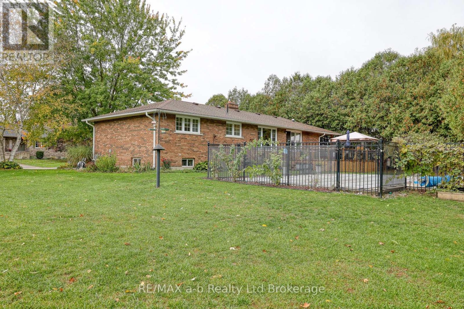 370 John Street S, Aylmer, Ontario  N5H 2E4 - Photo 11 - X12479860