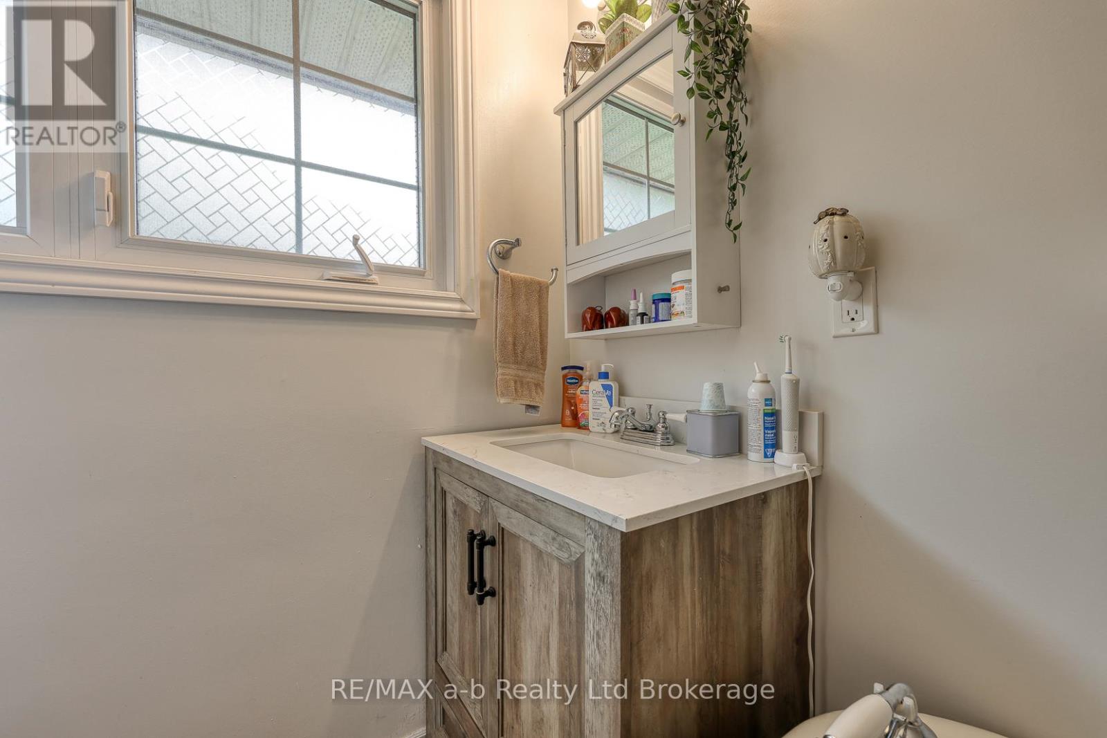 370 John Street S, Aylmer, Ontario  N5H 2E4 - Photo 38 - X12479860