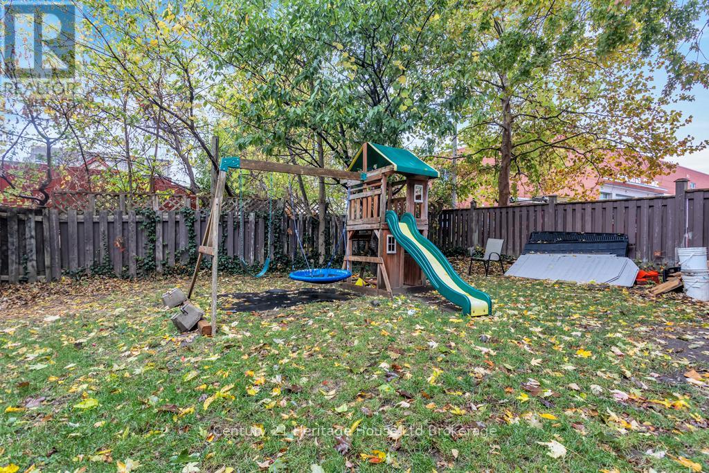 1098 Frances Street, London East (East M), Ontario  N5W 2L7 - Photo 13 - X12483054