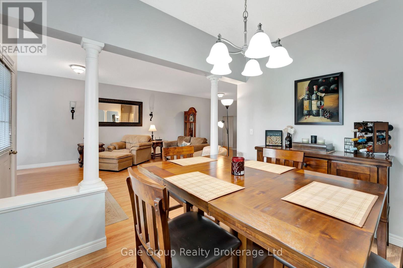 693 Southwood Way, Woodstock (Woodstock - South), Ontario  N4V 1H5 - Photo 8 - X12483477