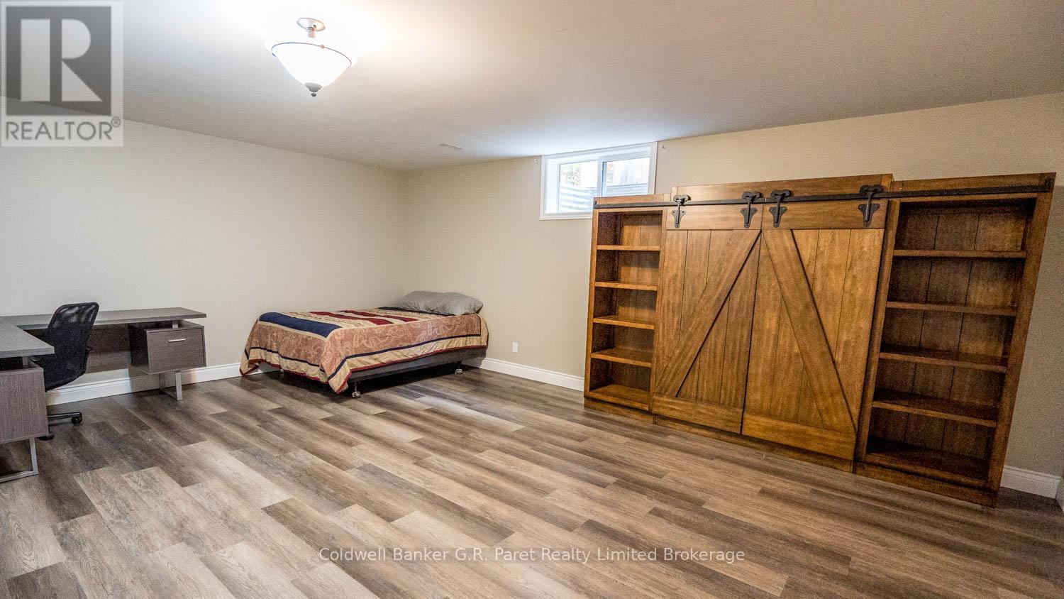 9862 Lakeshore Drive, Lambton Shores (Grand Bend), Ontario  N0M 1T0 - Photo 35 - X12489656