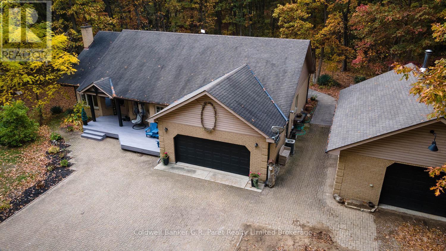 9862 Lakeshore Drive, Lambton Shores (Grand Bend), Ontario  N0M 1T0 - Photo 4 - X12489656