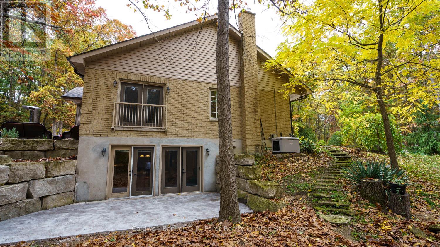 9862 Lakeshore Drive, Lambton Shores (Grand Bend), Ontario  N0M 1T0 - Photo 41 - X12489656