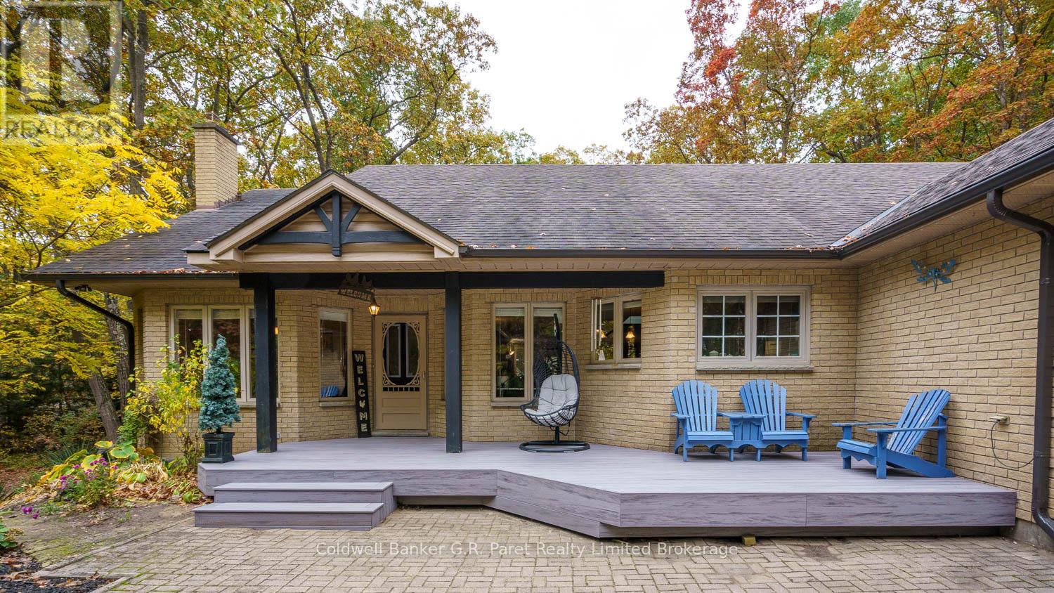 9862 Lakeshore Drive, Lambton Shores (Grand Bend), Ontario  N0M 1T0 - Photo 8 - X12489656