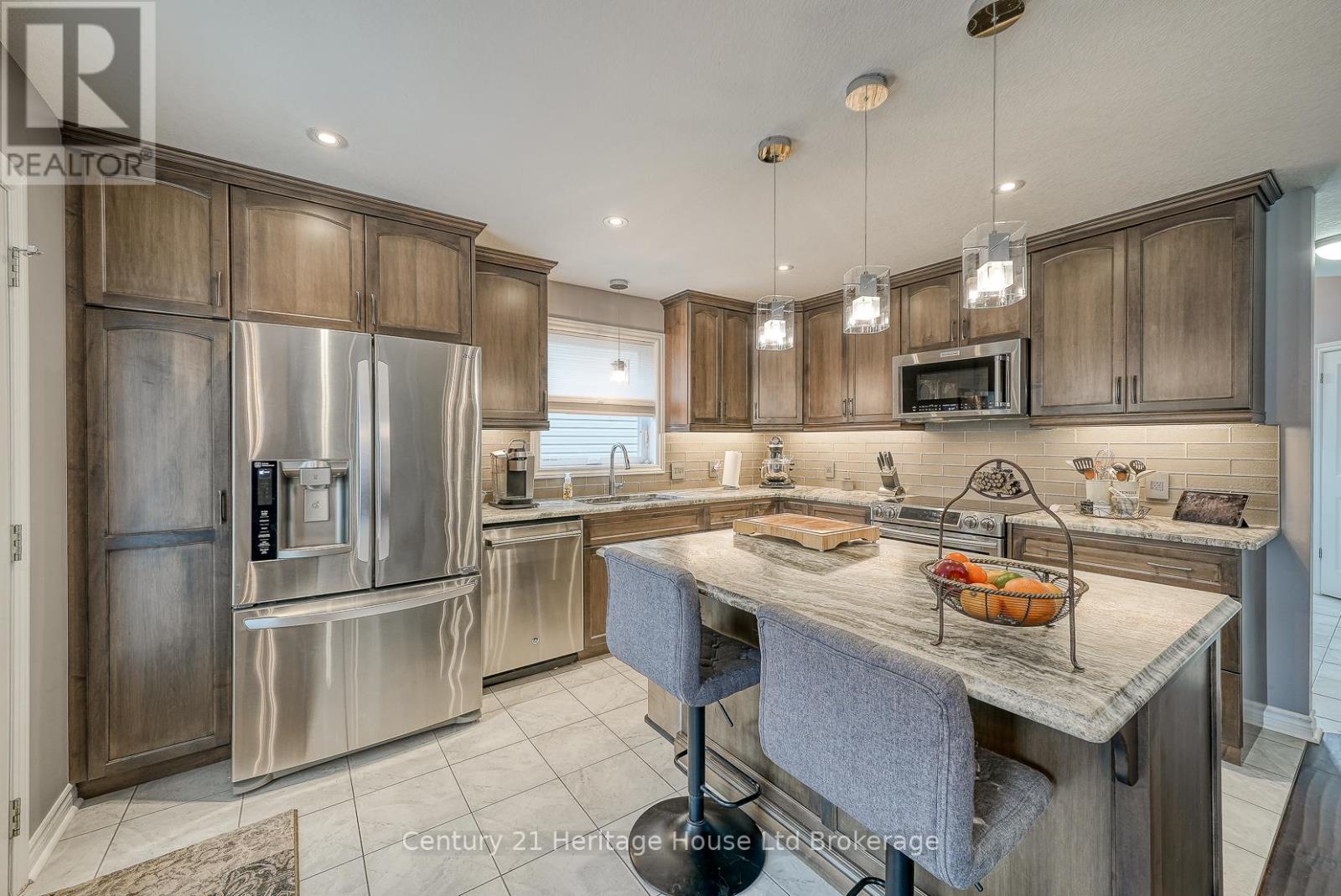 76 Pearl Street, Tillsonburg, Ontario  N4G 0A3 - Photo 13 - X12490308