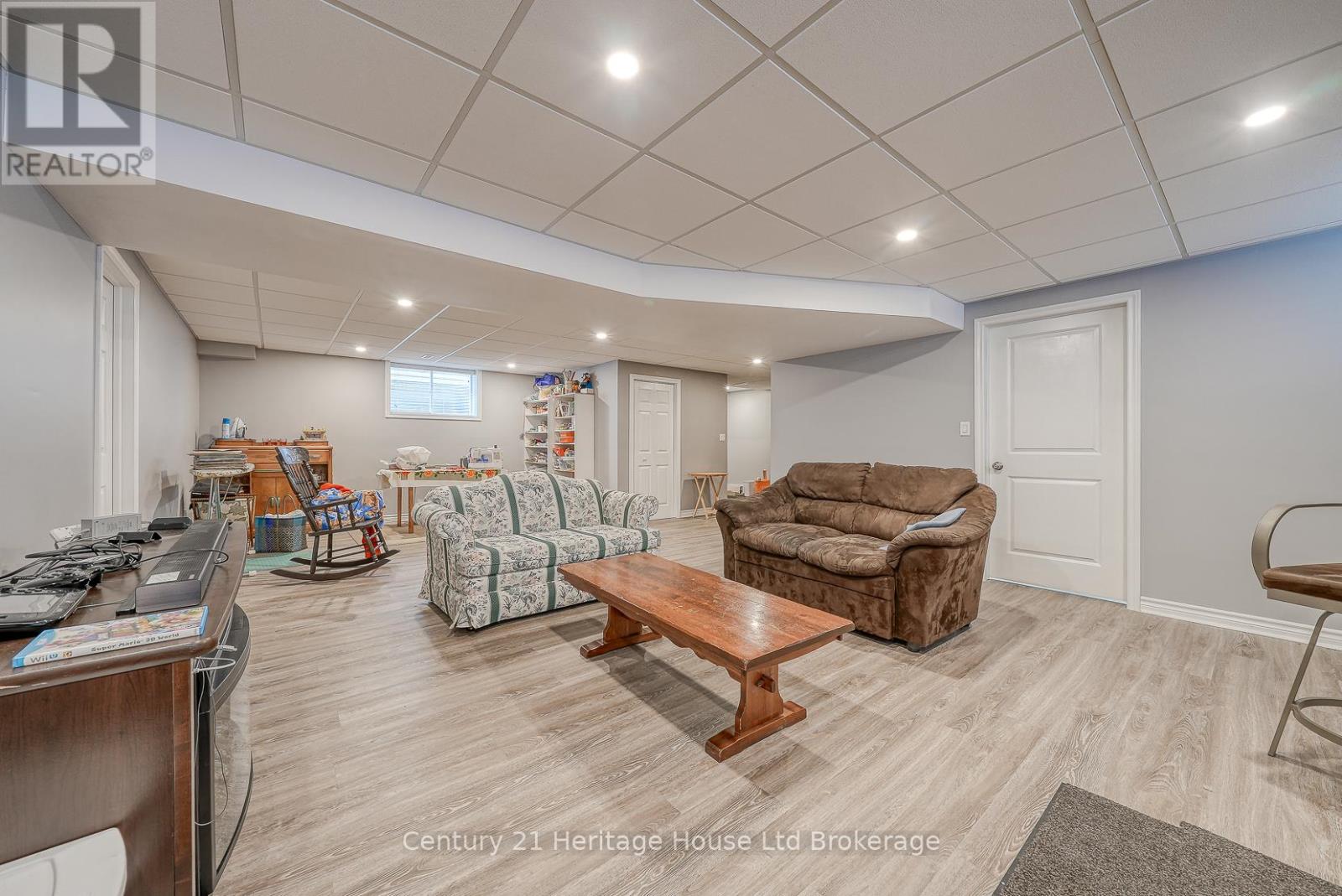 76 Pearl Street, Tillsonburg, Ontario  N4G 0A3 - Photo 34 - X12490308