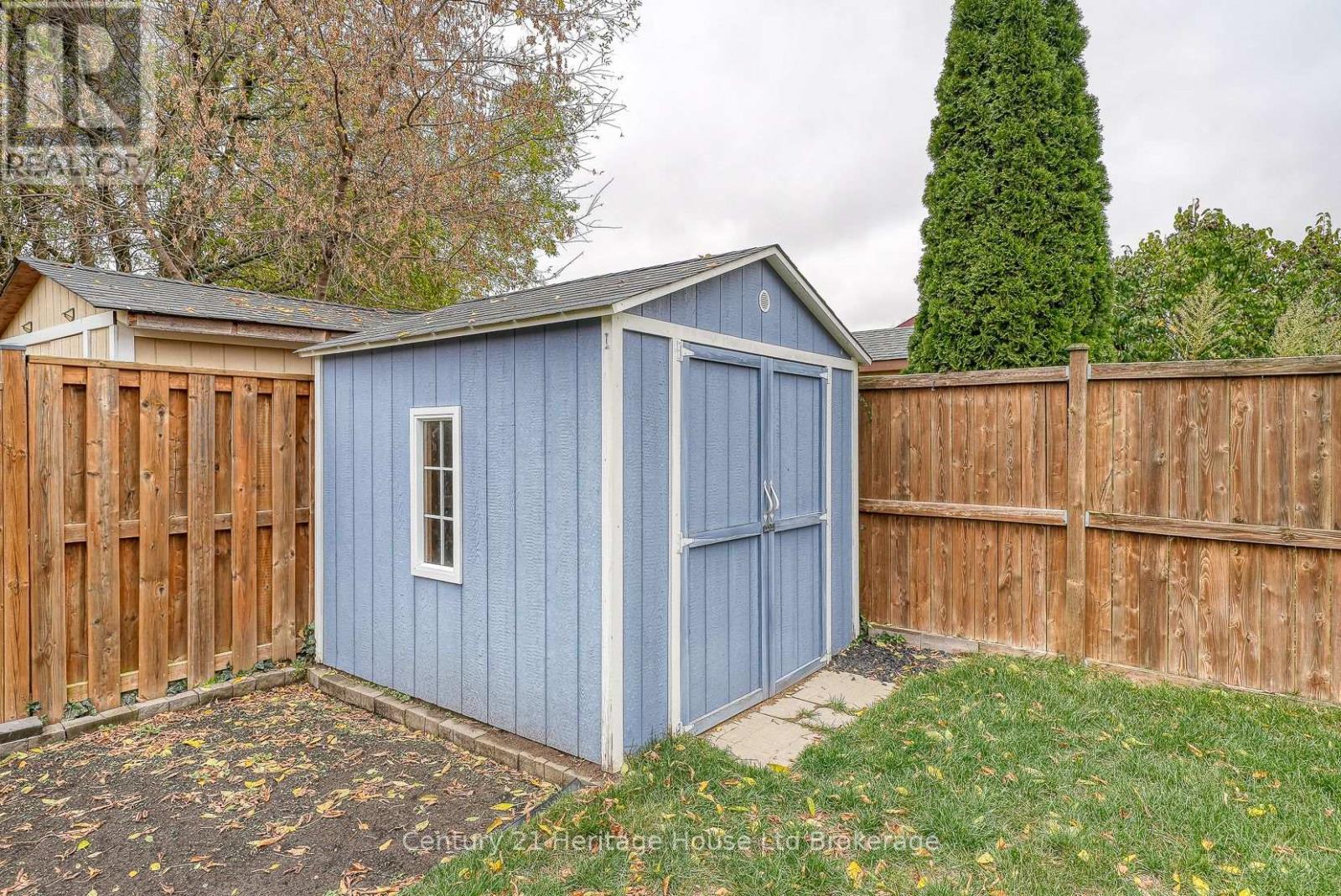 76 Pearl Street, Tillsonburg, Ontario  N4G 0A3 - Photo 41 - X12490308