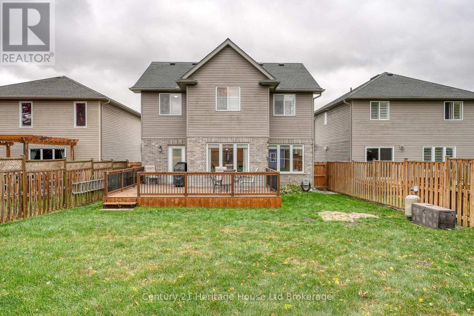 76 Pearl Street, Tillsonburg, Ontario  N4G 0A3 - Photo 43 - X12490308