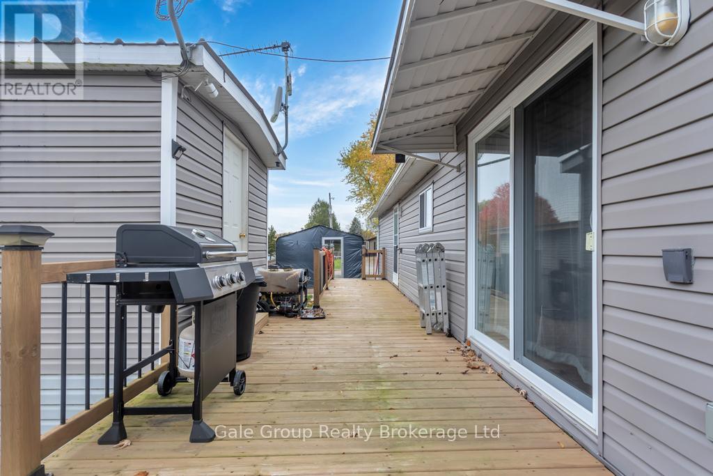 596101 Hwy 59 Tropicana #15 Crescent E, East Zorra-Tavistock (Hidden Valley), Ontario  N4P 7W1 - Photo 10 - X12498636