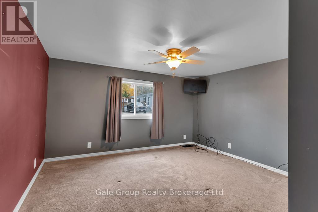 596101 Hwy 59 Tropicana #15 Crescent E, East Zorra-Tavistock (Hidden Valley), Ontario  N4P 7W1 - Photo 21 - X12498636