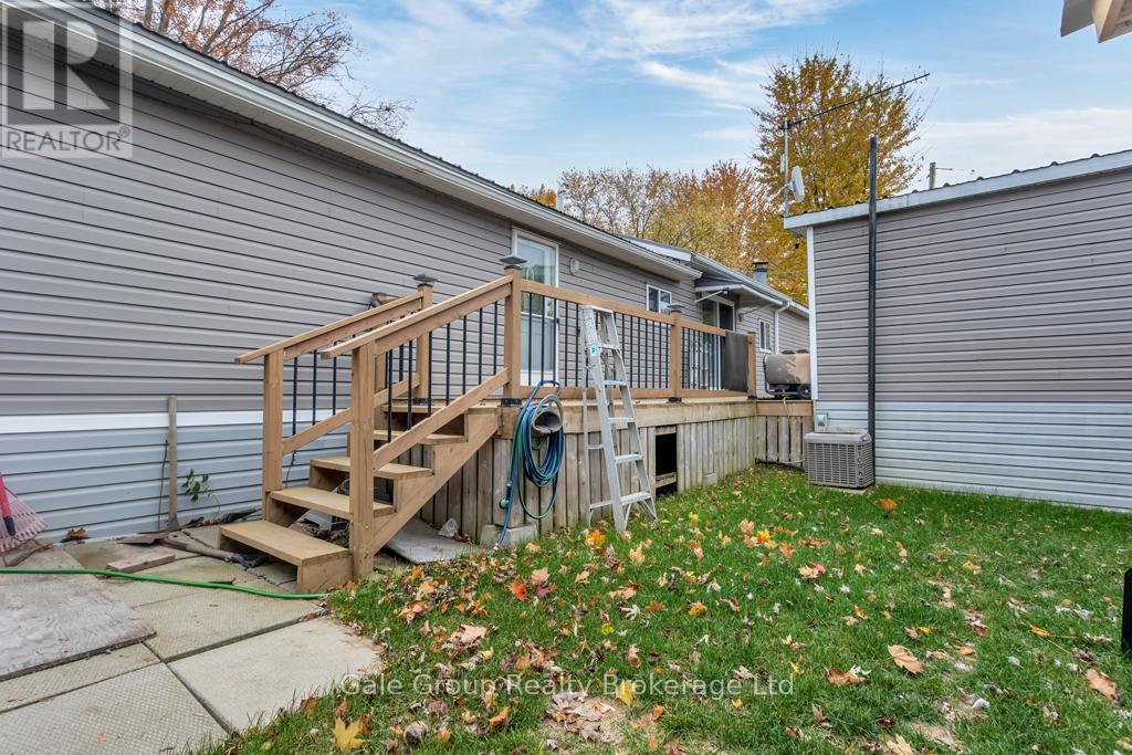 596101 Hwy 59 Tropicana #15 Crescent E, East Zorra-Tavistock (Hidden Valley), Ontario  N4P 7W1 - Photo 7 - X12498636