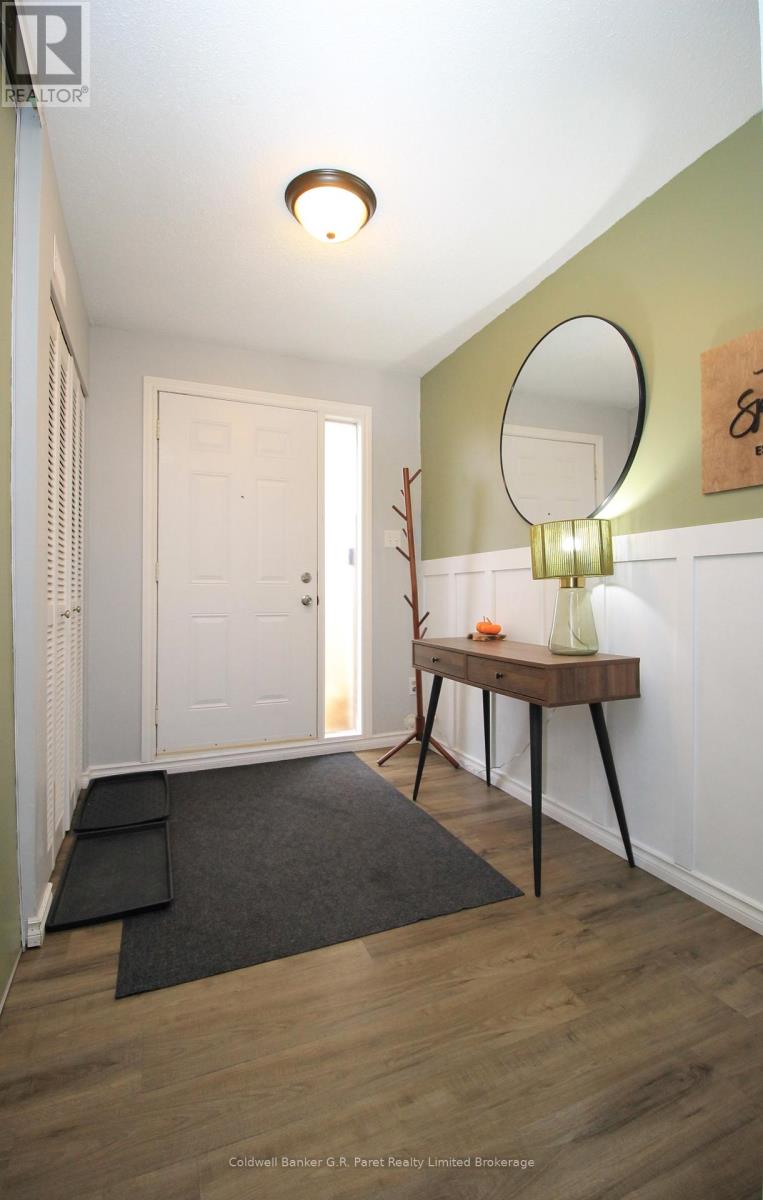 16 - 129 Concession Street E, Tillsonburg, Ontario  N4G 4N4 - Photo 4 - X12506764