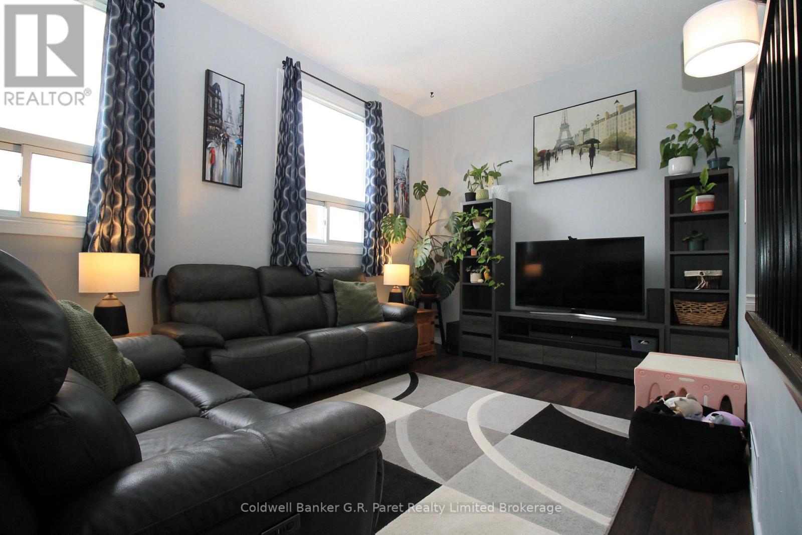 16 - 129 Concession Street E, Tillsonburg, Ontario  N4G 4N4 - Photo 6 - X12506764