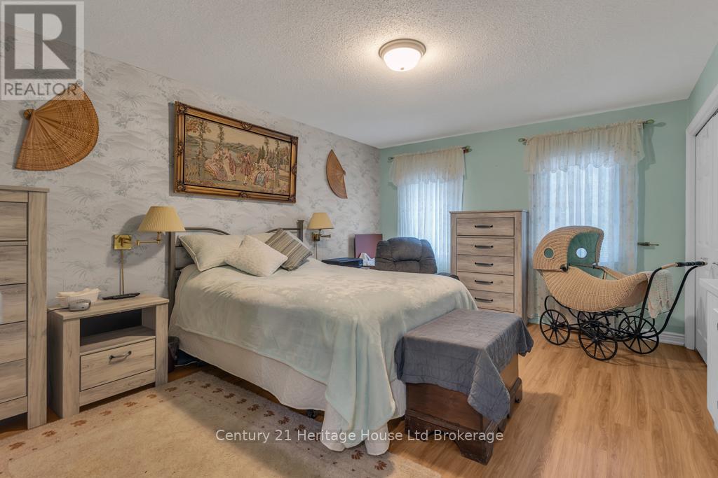 5 Dereham Drive, Tillsonburg, Ontario  N4G 5L8 - Photo 18 - X12510606