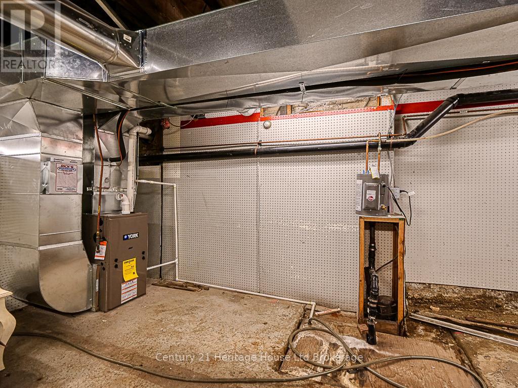 11 Riddell Street, Woodstock (Woodstock - North), Ontario  N4S 6L9 - Photo 20 - X12519230