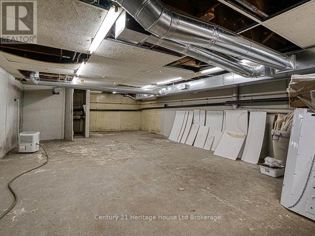 11 Riddell Street, Woodstock (Woodstock - North), Ontario  N4S 6L9 - Photo 21 - X12519230