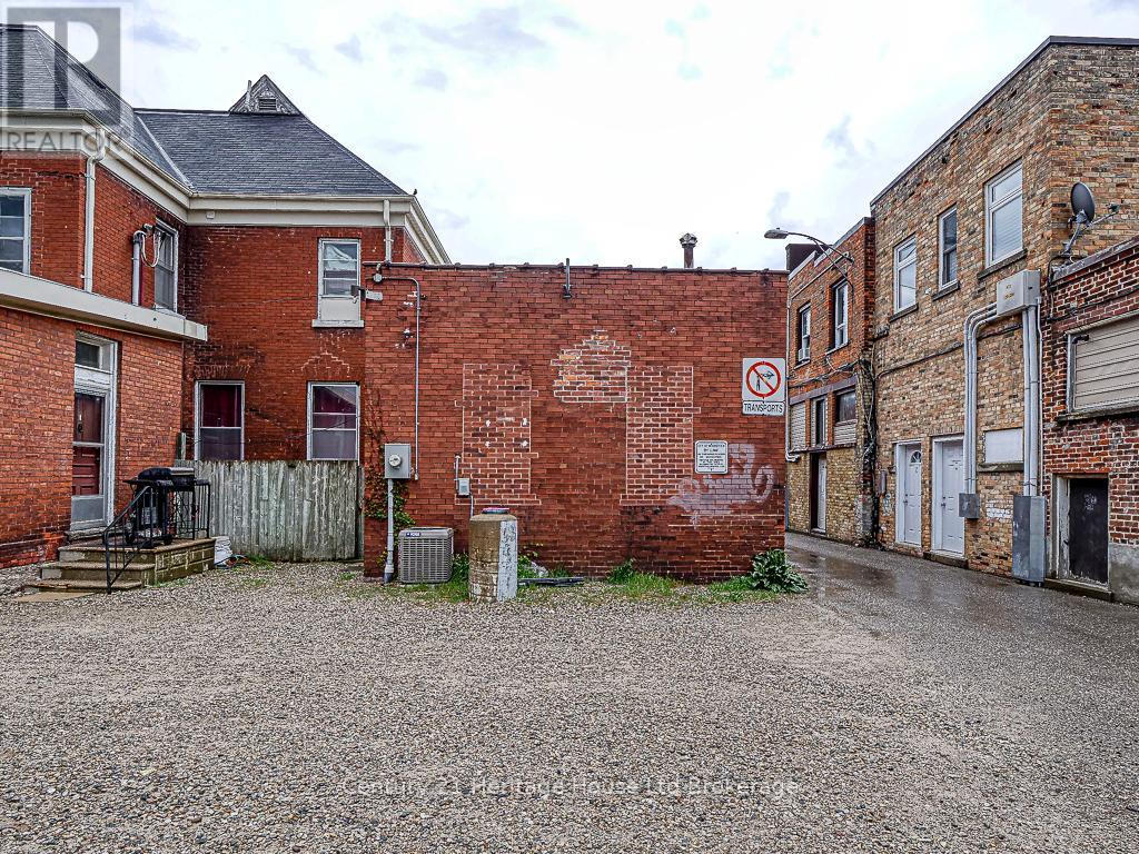 11 Riddell Street, Woodstock (Woodstock - North), Ontario  N4S 6L9 - Photo 26 - X12519230