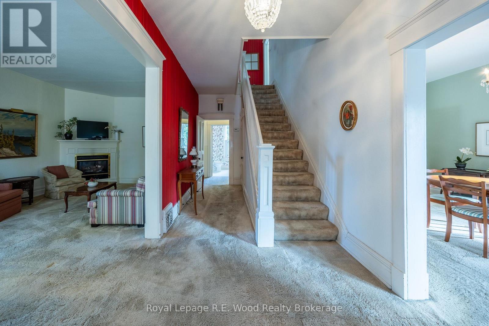 48 Lisgar Avenue, Tillsonburg, Ontario  N4G 3K8 - Photo 5 - X12523690