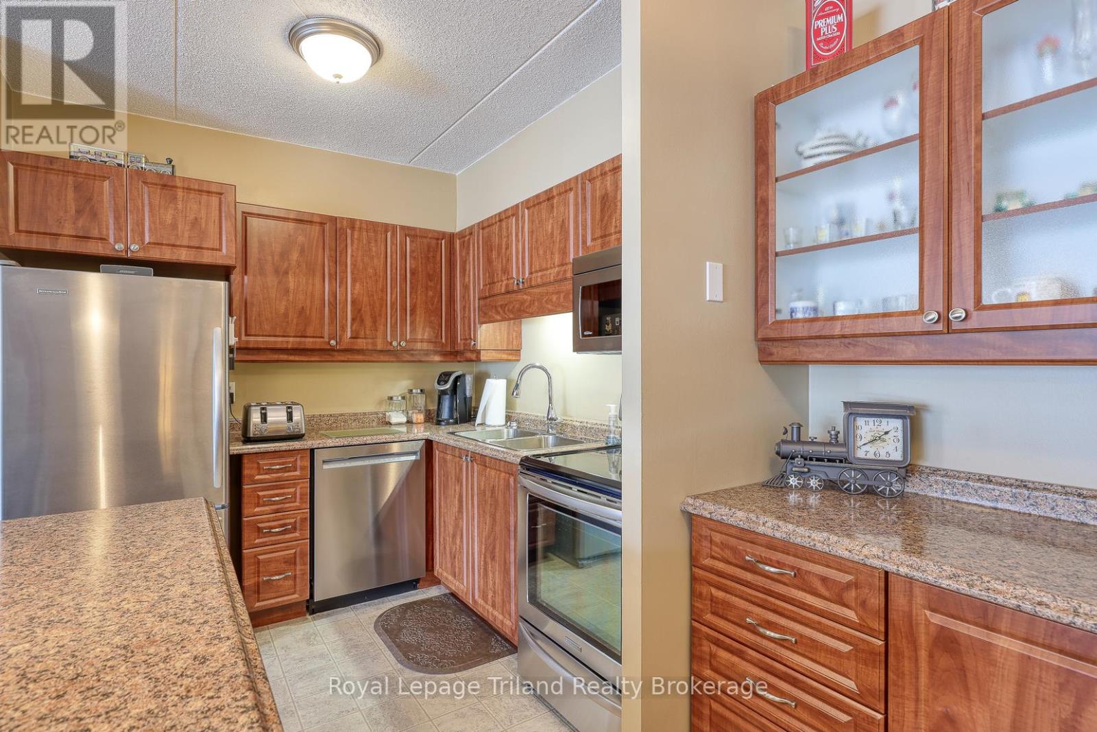 307 - 159 Ferguson Drive, Woodstock (Woodstock - South), Ontario  N4V 1A9 - Photo 17 - X12537164