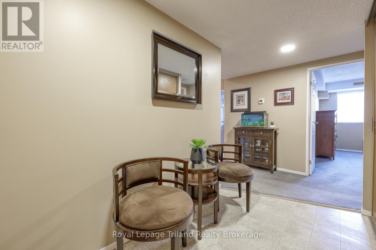 307 - 159 Ferguson Drive, Woodstock (Woodstock - South), Ontario  N4V 1A9 - Photo 9 - X12537164