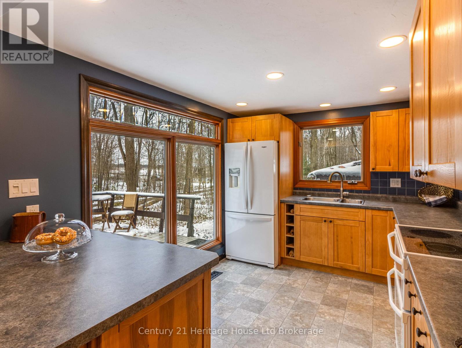 525639 Oxford Centre Road, Woodstock (Woodstock - South), Ontario  N4S 7V8 - Photo 15 - X12547356