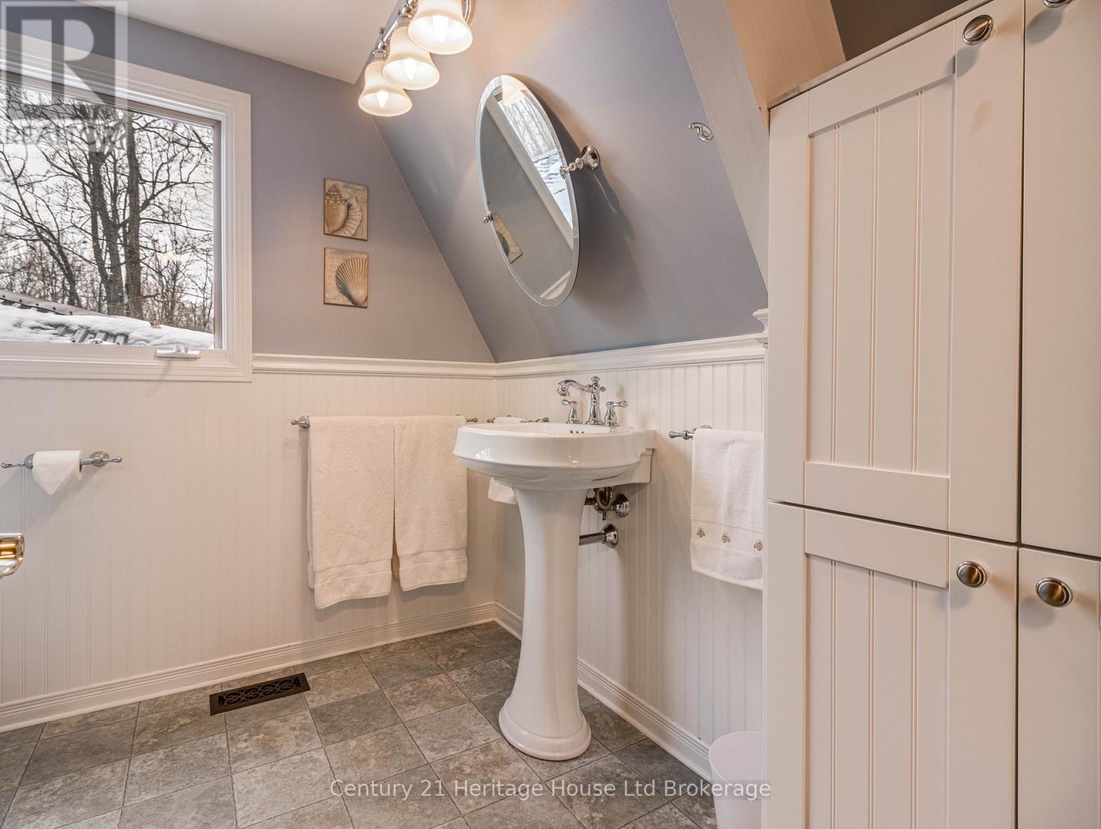 525639 Oxford Centre Road, Woodstock (Woodstock - South), Ontario  N4S 7V8 - Photo 21 - X12547356