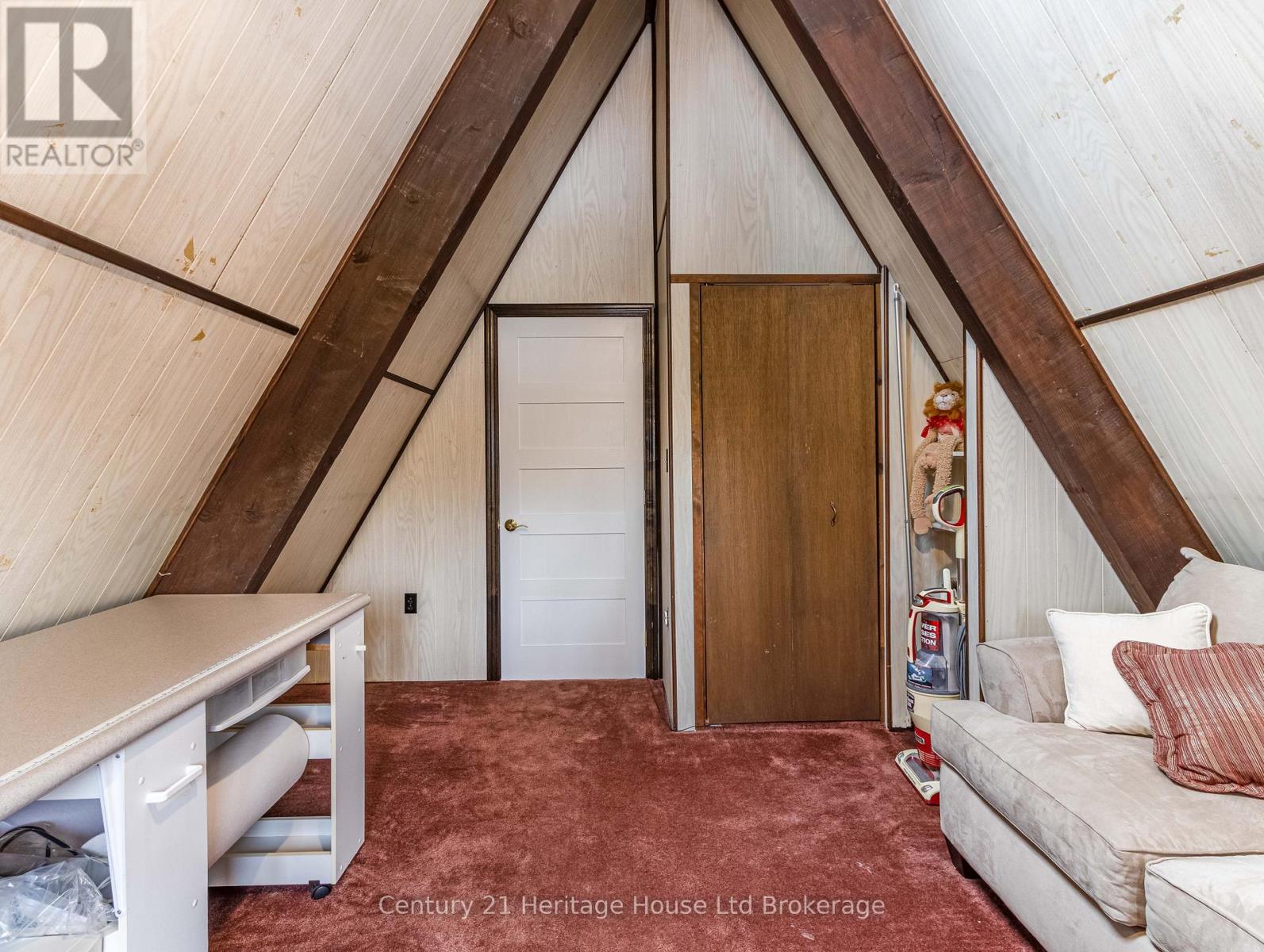 525639 Oxford Centre Road, Woodstock (Woodstock - South), Ontario  N4S 7V8 - Photo 35 - X12547356