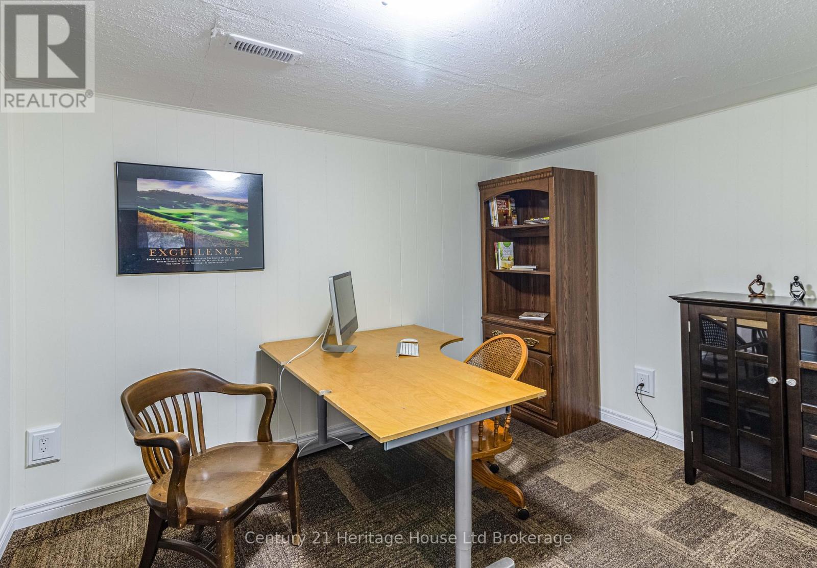 525639 Oxford Centre Road, Woodstock (Woodstock - South), Ontario  N4S 7V8 - Photo 40 - X12547356